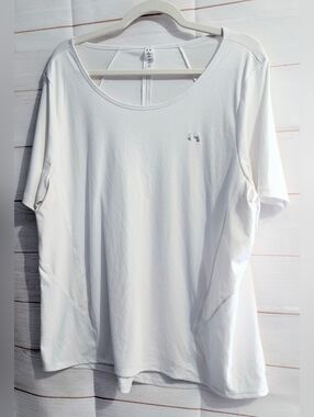 Under Armour White Women's Performance Short Sleeve Tee Size XXL